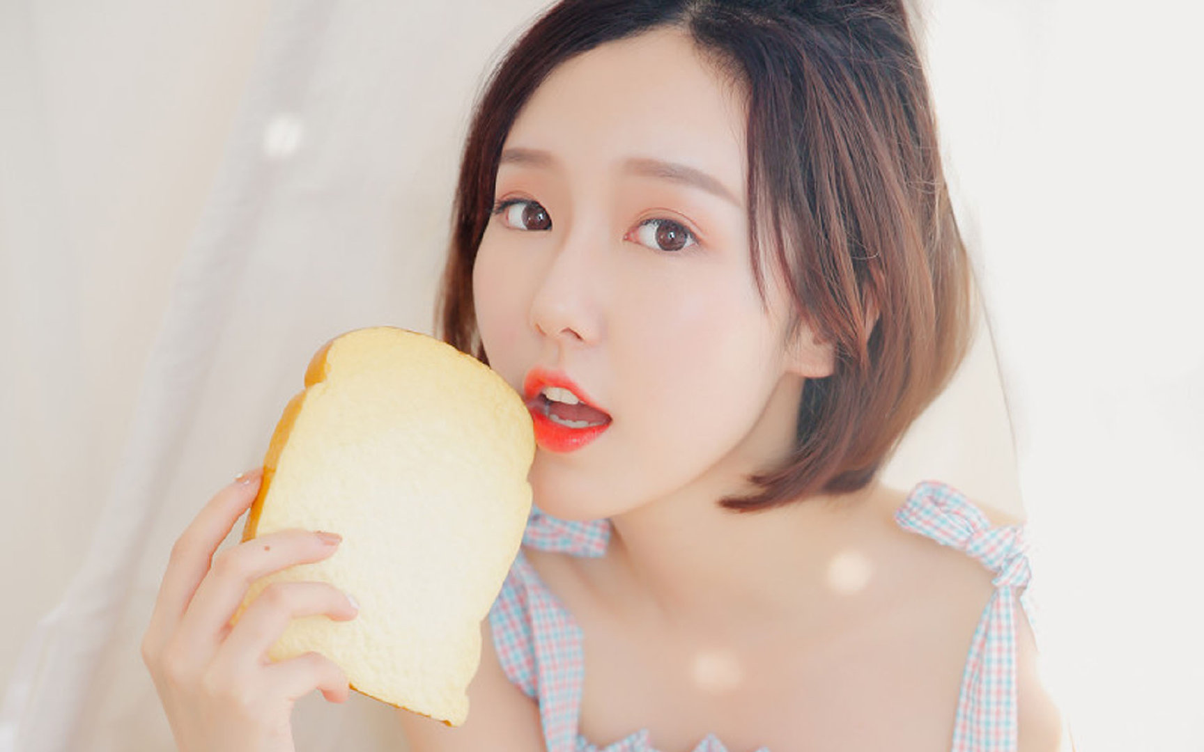 瓜达拉哈拉球员获选月度最佳，表现突出，瓜达拉哈拉球衣