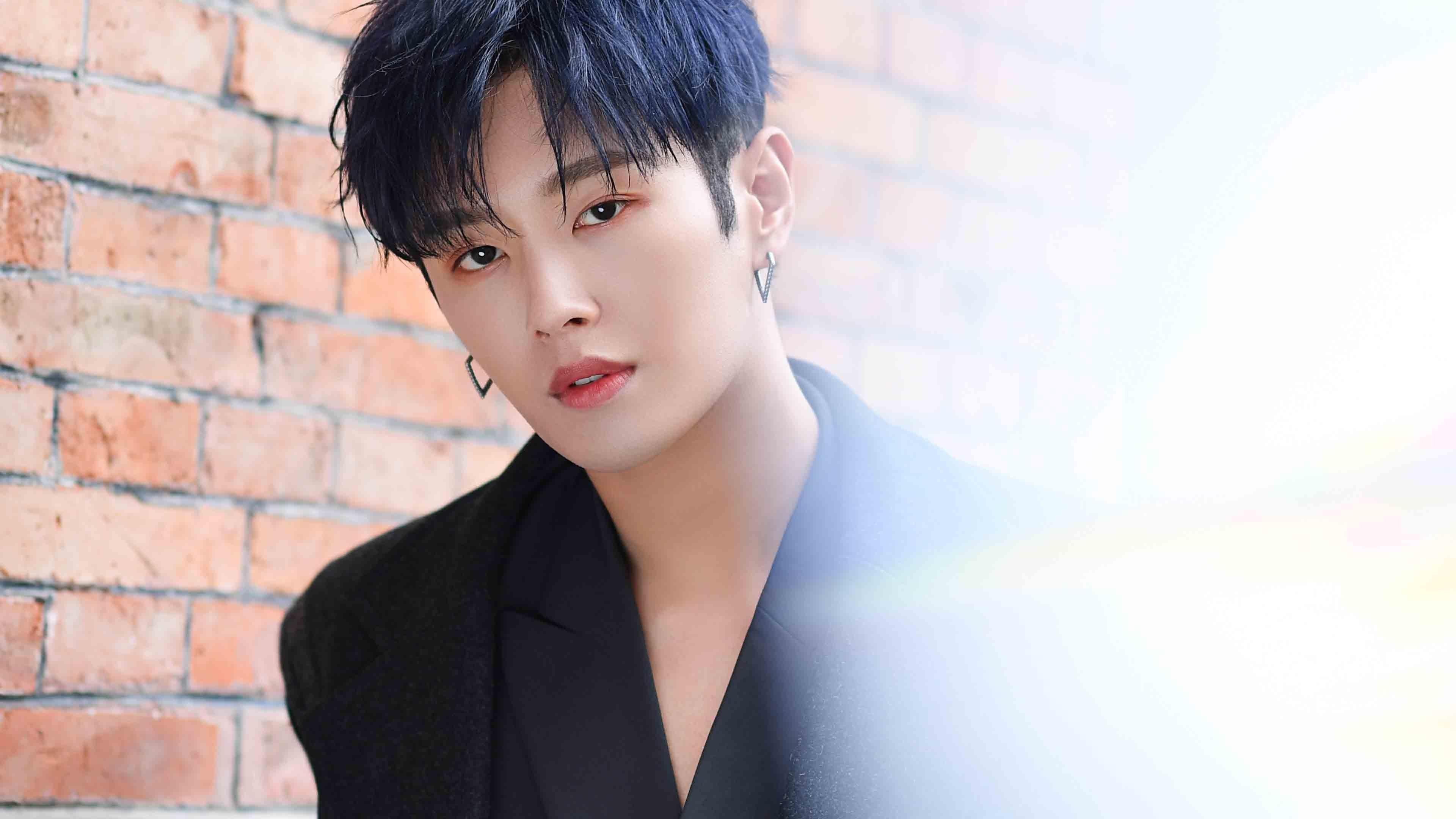 快船小将社交媒体发布训练成果照片，快船名将