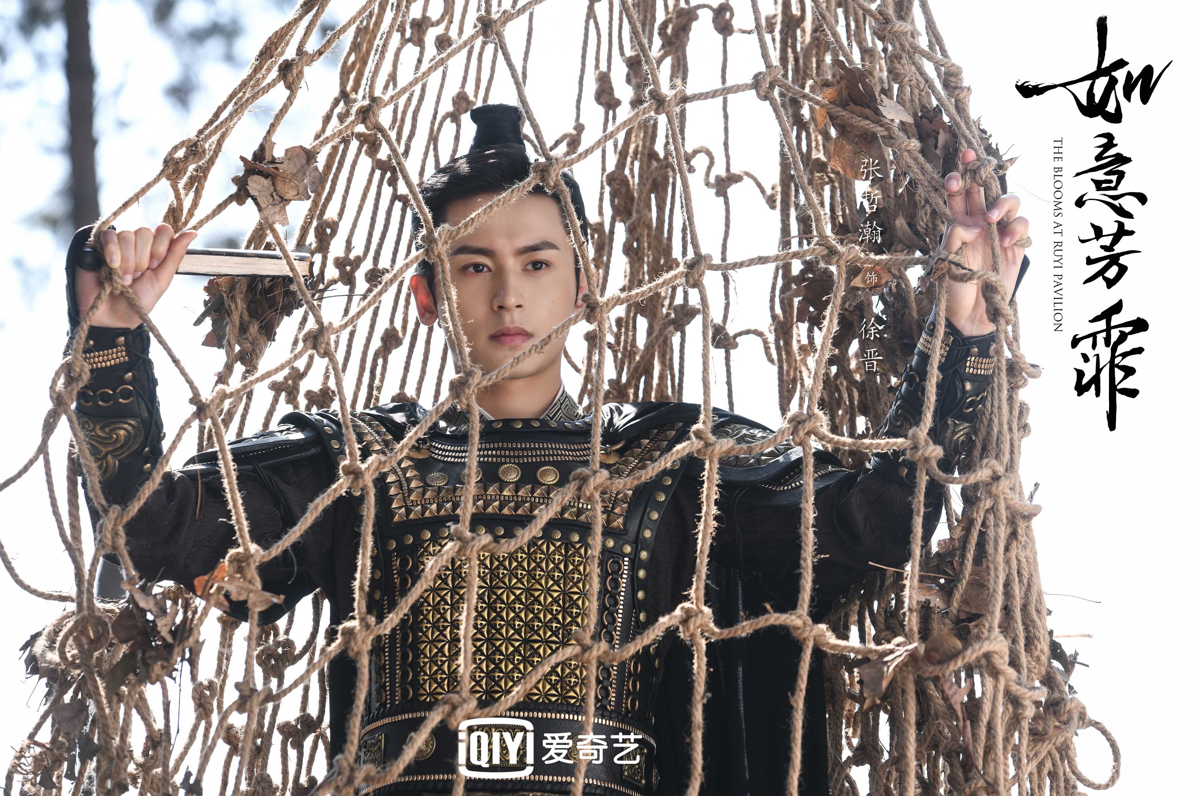 曼联球迷横幅致敬退役传奇球星,曼联退役球衣号码