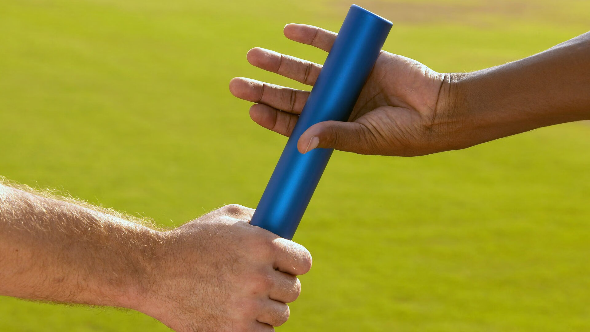 《电竞行业人才需求激增：从培训到职业路径全解析》，电竞人才的发展前景